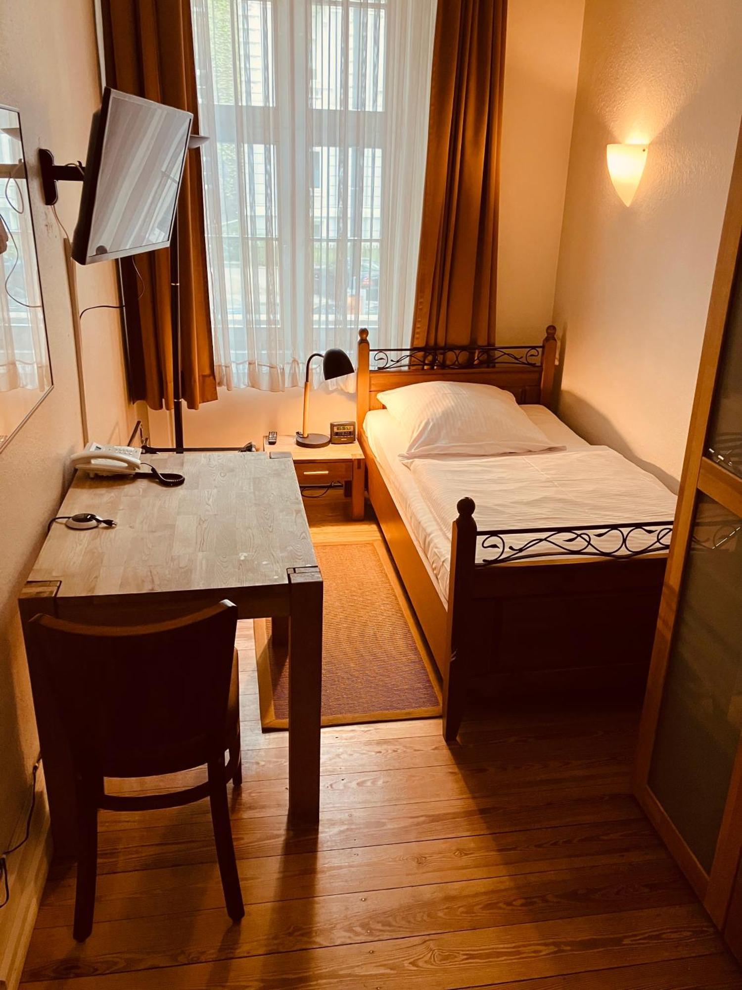 Hotel Amsterdam Hamburg Zewnętrze zdjęcie